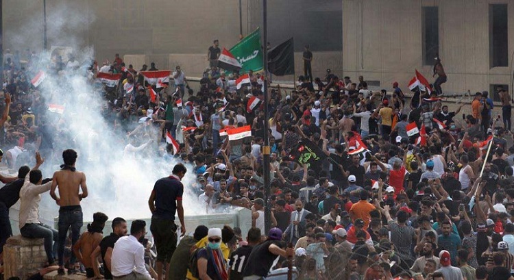 Les milices du régime iranien ont déployé des tireurs d'élite en Irak pour massacrer les manifestants - Reuters