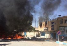 Vidéos / Iran – Manifestations à Lordegan: Mme Radjavi félicite les manifestants et exhorte les jeunes à les soutenir