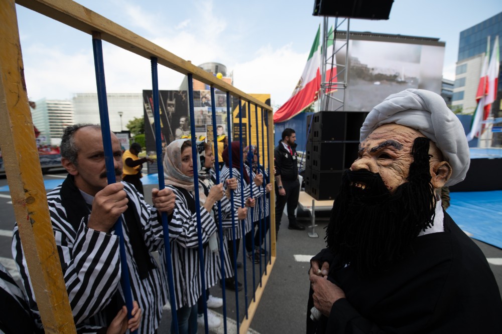 Des groupes de défense des droits de l'homme exhortent l'ONU à enquêter sur le massacre des partisans de l'OMPI en Iran