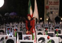 France: Maryam Radjavi rend hommage aux membres de l’OMPI massacrés en 1988 en Iran France: Maryam Radjavi rend hommage aux membres de l’OMPI massacrés en 1988 en Iran