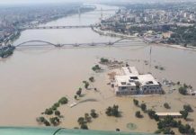 Vidéo – Alors que les inondations frappent les villes iraniennes, les responsables du régime tentent de dissimuler leur inaction