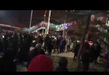 Le peuple iranien à Téhéran scandent « Ni couronne, ni turban, mollah t’es foutu »