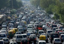 Pour rouvrir son économie, le régime iranien s’appuie sur la désinformation et le mépris de la vie humaine
