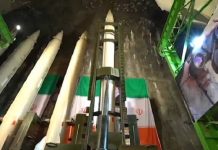 Le CGRI dévoile de nouveaux missiles balistiques au milieu de l’aggravation de la crise de Covid-19 en Iran