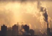 Le mazout utilisé par les industries lourdes affiliées aux pasdarans et à Khamenei, principale cause de pollution de l’air dans les villes iraniennes