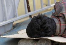 Les médias officiel mettent en garde les responsables contre l’effondrement de la société dans le contexte de la crise économique en Iran