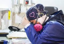 Crise de la COVID-19 en Iran : Les médias officiels reconnaissent les procédures cruelles du régime