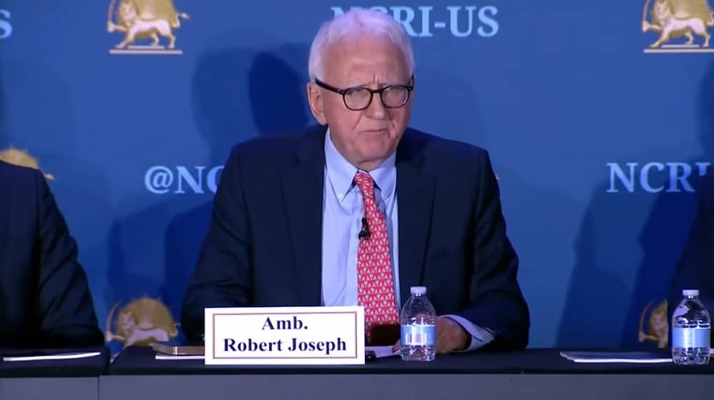 Amb. Robert Joseph, sous-secrétaire d'État pour le contrôle des armements et la sécurité internationale (2005-2007)