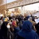 Les enseignants retraités manifestent dans 18 provinces
