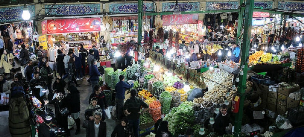 Iran : Diffusion à Téhéran des slogans « A bas Khamenei, Vive Radjavi », « Raïssi, bourreau du massacre de 1988 »
