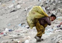 L’économie iranienne en chute libre, qui est à blâmer ?
