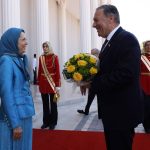 Mike Pompeo rencontre Maryam Radjavi du CNRI à Achraf 3, Albanie