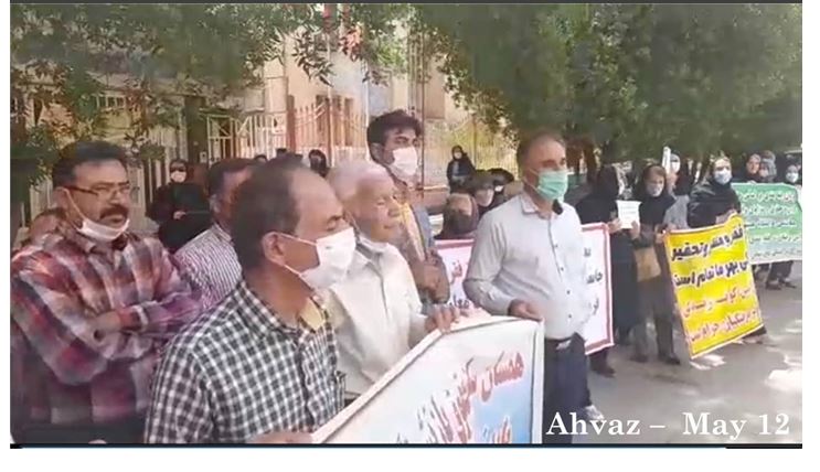 L'Iran. Des enseignants manifestent dans 20 provinces, exigeant la libération des enseignants emprisonnés