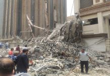 Iran : un immeuble de 10 étages s’effondre à Abadan faisant de nombreux morts et blessés