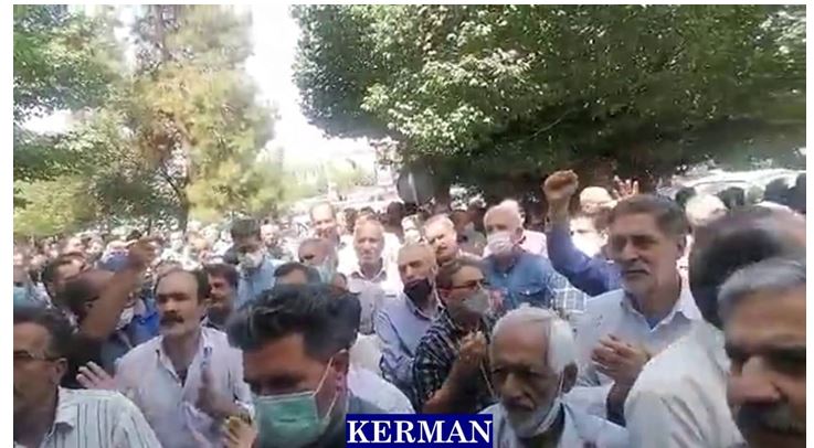 Iran : Troisième jour de manifestations des retraités dans aux cris de "à bas Raïssi"