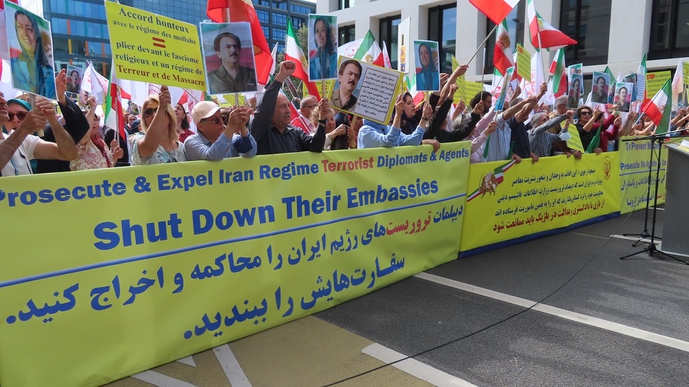 Les Iraniens expriment leur indignation face à un traité invitant le terrorisme en Europe