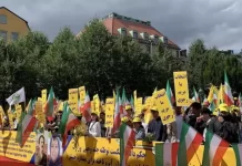 Reportage en direct : à Stockholm, les Iraniens demandent des comptes et la justice