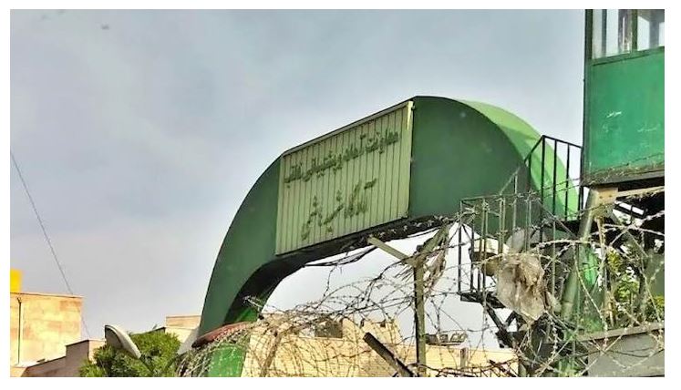 De jeunes insurgés visent le siège de 4 services de police à Téhéran chargés de la répression