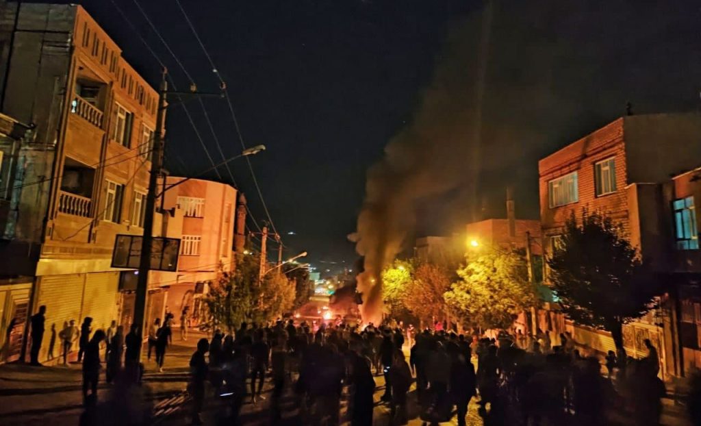 36e jour du soulèvement national : grande manifestation à Zahedan et manifestations nocturnes à travers l’Iran