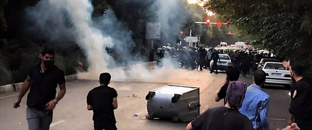 Publication des noms de 13 autres martyrs du soulèvement national en Iran