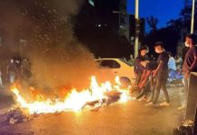 53e jour du soulèvement : commémoration des martyrs et poursuite des manifestations