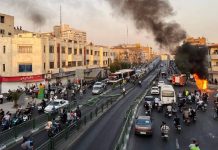 Soulèvement de Boukan et Sanandaj, poursuite de la grève nationale des bazars à Téhéran et en province