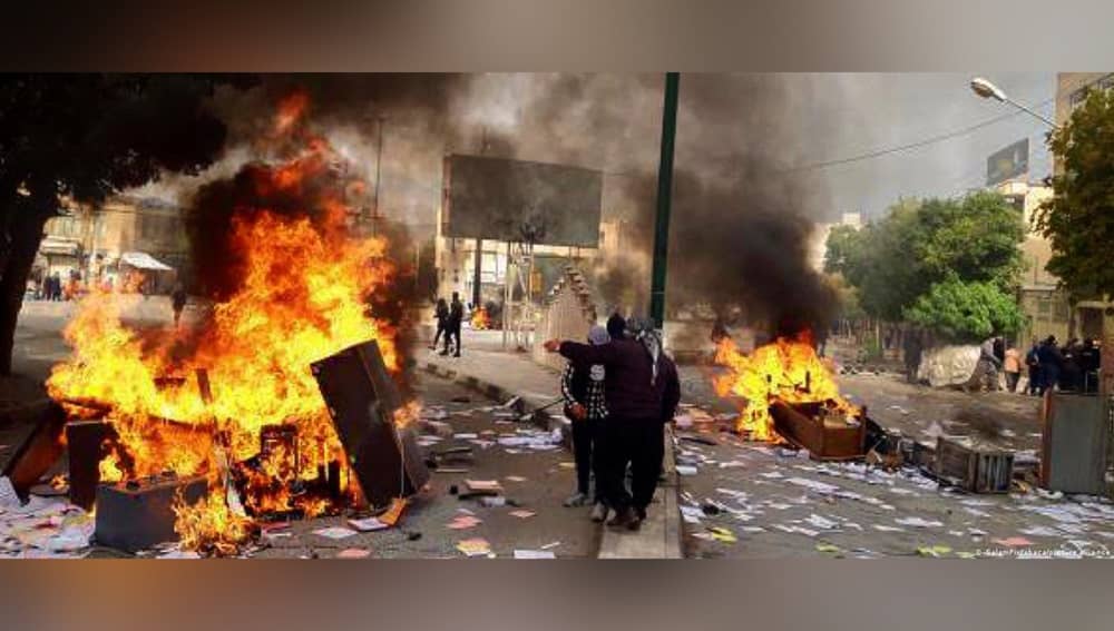  Grande révolte de Karadj et d’Arak en commémoration de leurs martyrs héroïques
