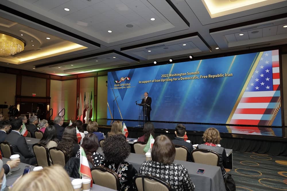 Mike Pompeo : la révolution iranienne est le résultat de 40 ans d'opposition organisée 