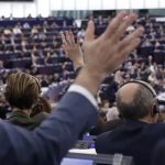 Le Parlement européen adopte une résolution contre le CGRI