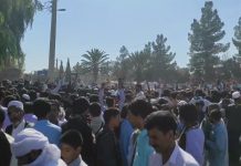 Au 137e jour du soulèvement, manifestations nocturnes à Téhéran, Sanandaj, Zarine-Shahr, Ispahan et Boukan