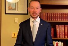 Le député canadien Michael Cooper exhorte le gouvernement Trudeau à proscrire le CGRI