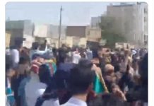 Manifestations à Zahedan : « à bas Khamenei ; je tuerai celui qui a tué mon frère ; à bas ce régime d’exécutions ; à bas le tyran qu’il soit chah ou mollah »