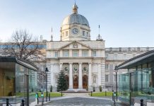 Irlande : La majorité du Sénat apporte son soutien à une la République démocratique en Iran et au plan en dix points de Maryam Radjavi