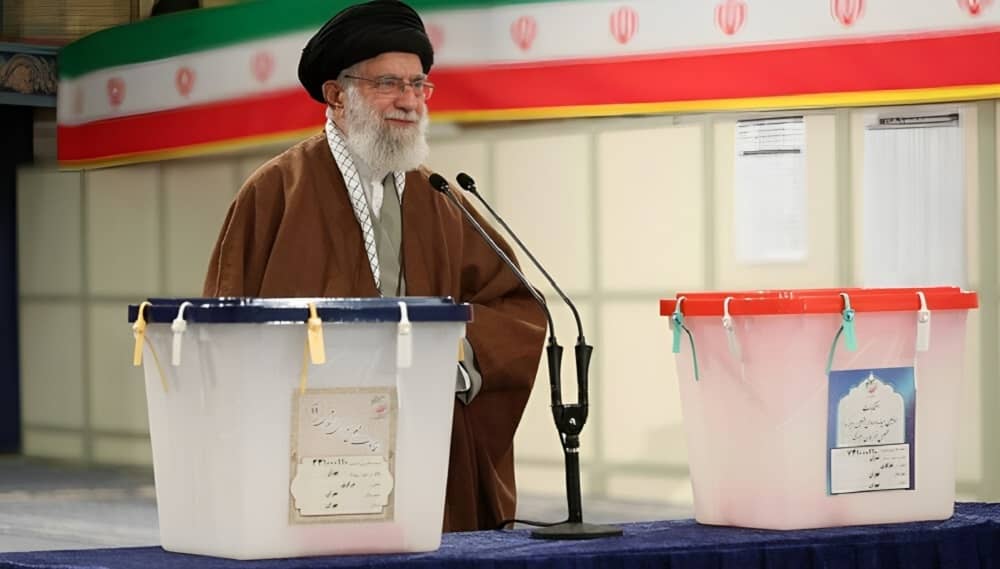 La faible participation électorale apportera le chaos en Iran prévient Khamenei