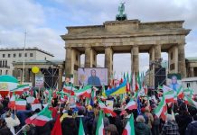 Honorer la révolution iranienne de 1979, une bataille continue contre deux dictatures