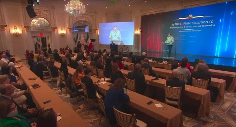 L’ancien conseiller d’Obama : reconnaissons sans équivoque le droit de résister à la tyrannie en Iran