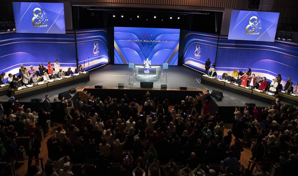 La Journée internationale de la femme à Paris met en lumière le rôle clé du leadership féminin dans la lutte contre le despotisme et la misogynie du régime iranien