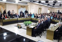 Réunion de la Résistance iranienne à Paris avec d’éminents personnalités au sujet des complots du régime