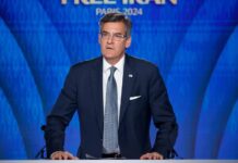 L’ancien ambassadeur américain Mitchell Reiss : le régime est effrayé par la résistance iranienne