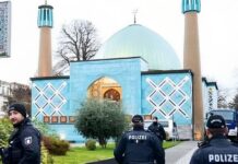 La police investie les centres culturels du régime iranien à travers l’Allemagne
