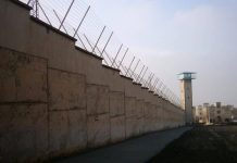 Elisabetta Zamparutti, se joint à la grève de la faim des mardis aux côtés des prisonniers iraniens contre les exécutions en Iran