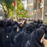 Craignant un soulèvement et son renversement, Khamenei intensifie les exécutions, avec 29 pendaisons les 9 et 13 octobre