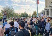 Mécontentement et manifestations des étudiants, infirmières et les travailleurs du pétrole