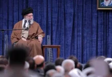Khamenei s’entête alors que la chute d’Assad ébranle Téhéran