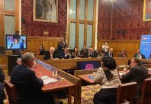 Réunion au parlement britannique en soutien à la lutte des femmes iraniennes