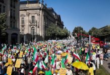 Rassemblement pour un Iran libre à Paris, le 8 février 2025