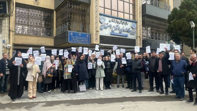 Des manifestations en Iran en raison des pannes de courant et de la crise économique