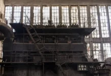 L’économie iranienne en chute libre : le Parlement et les responsables alertent sur la crise