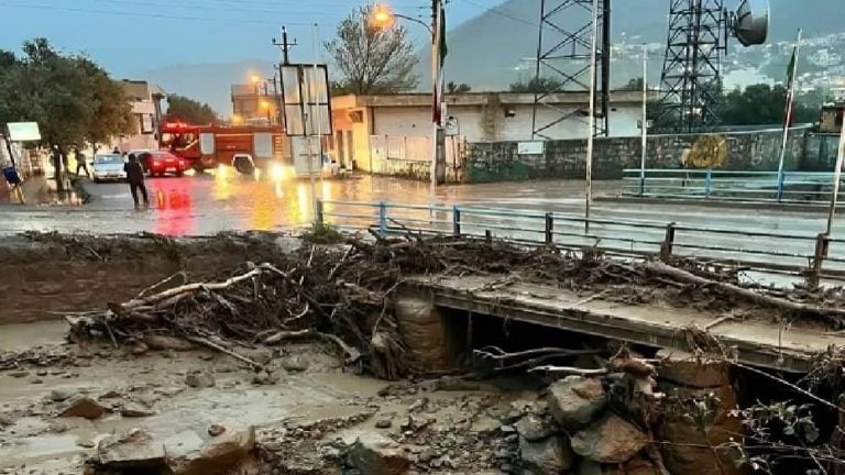 Les dégâts causés par les inondations dans le nord de l’Iran mettent en lumière la négligence, la corruption du régime