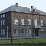 Une majorité de députés du Parlement islandais soutient le changement démocratique en Iran